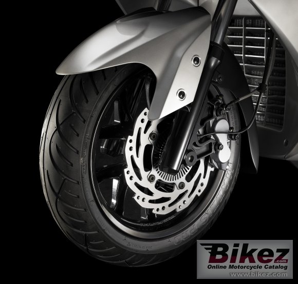 2012 Sym GTS Joymax 125 photo
